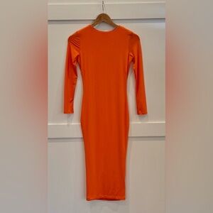NWT JLUXLABEL Vibrant Orange Long Sleeve Dress Small